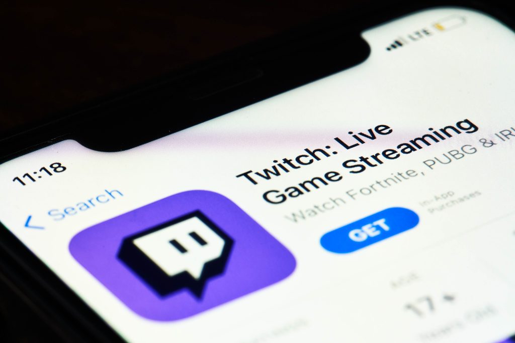 how to go live on twitch mobile app shot