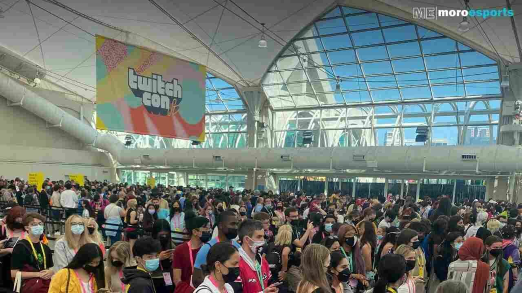 image shows crowd at TwitchCon 