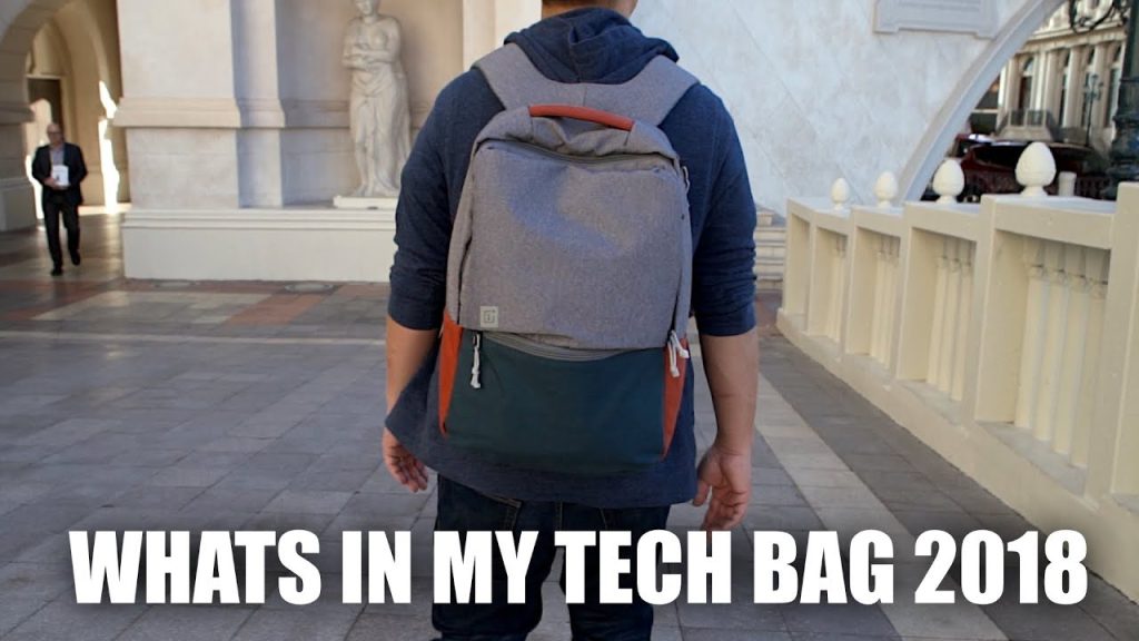 great video reviews - What's In My Tech Bag 2018! - TechMeOut