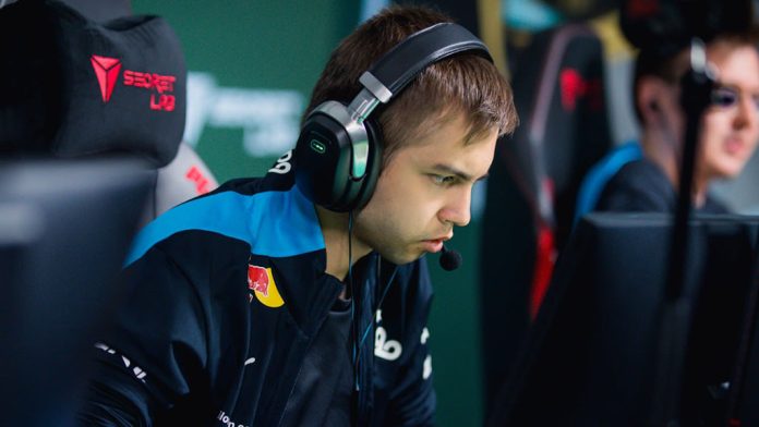 Top 10 Best CS2 Players of 2024: Rising Stars and Veteran Dominance
